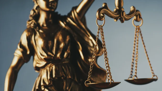 le-droit-a-un-proces